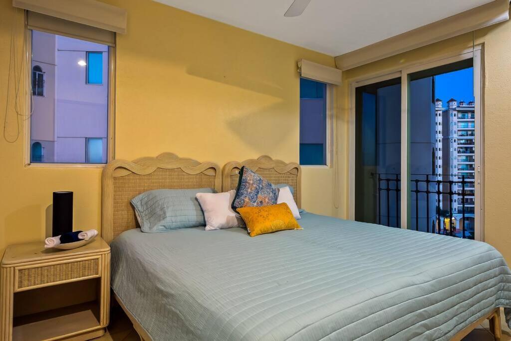 Front-ocean Views-marina Luxury Condo-bvg * Puerto Vallarta