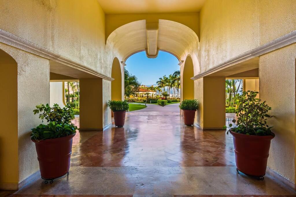 Front-ocean Views-marina Luxury Condo-bvg Apartment Puerto Vallarta