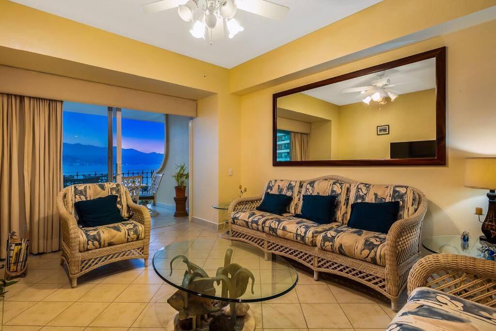Front-ocean Views-marina Luxury Condo-bvg Apartment *