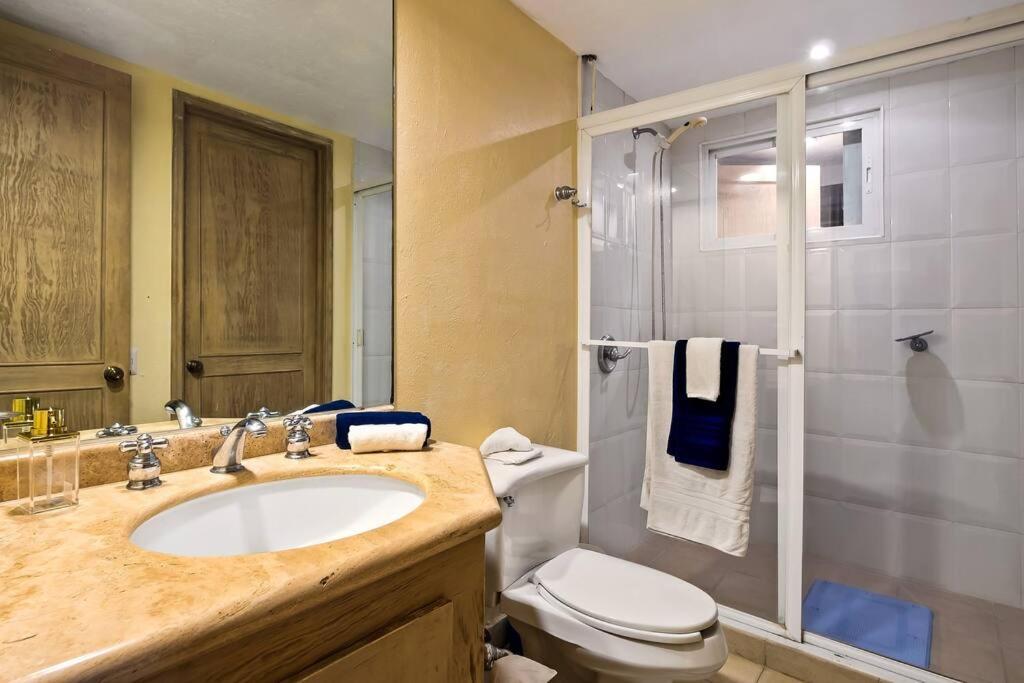 Apartment Front-ocean Views-marina Luxury Condo-bvg Puerto Vallarta