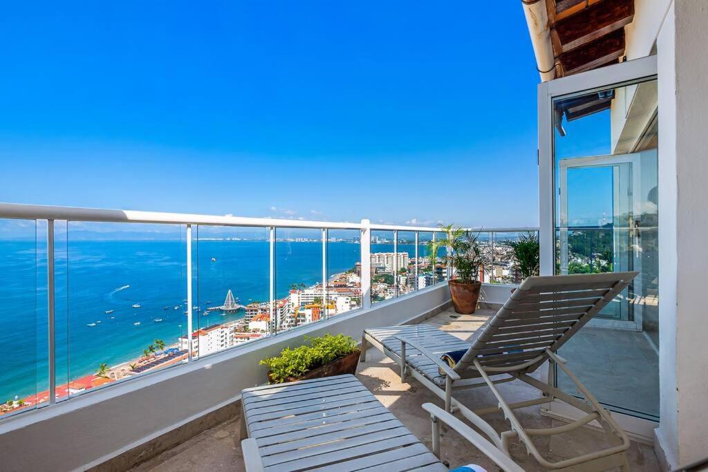 Apartment Stunning Views~2 Min-romantic Zone~free Transport~ *