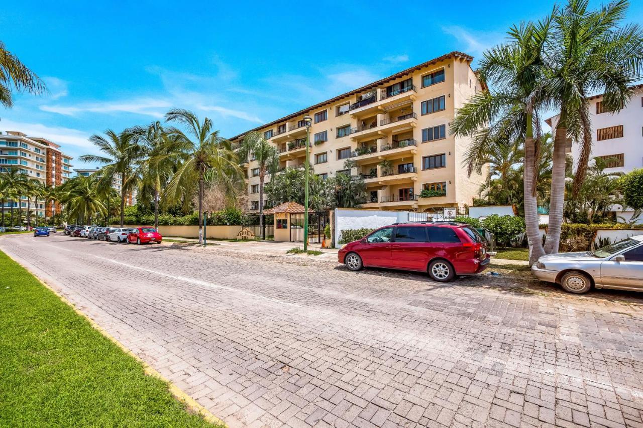 Marina Golf #204a Apartamento