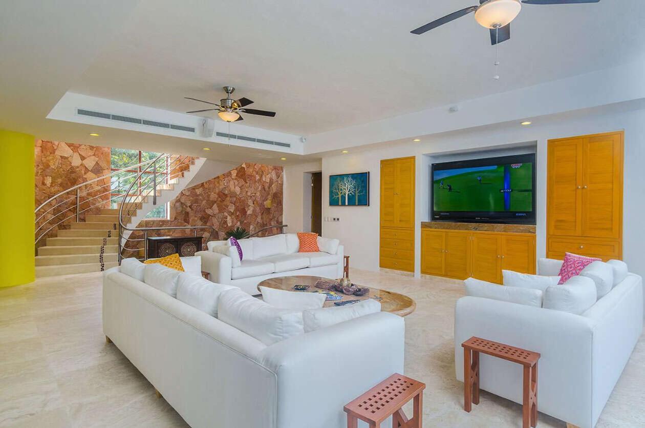 Magnificent Villa- For 20 Guests