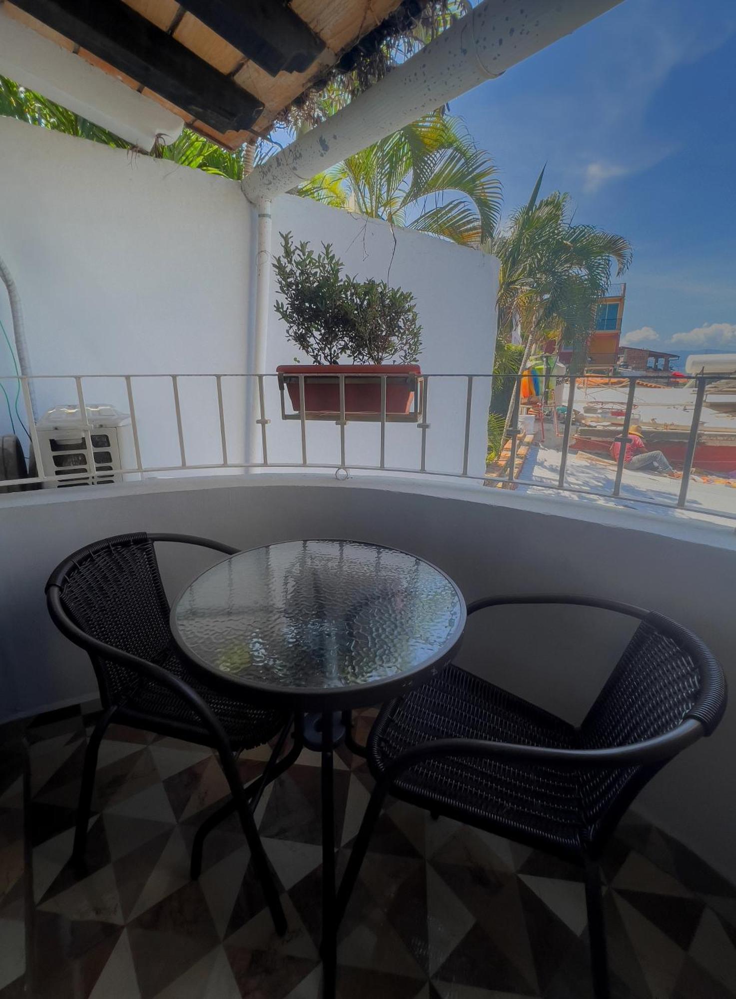 Casa Galeria Front Apartment