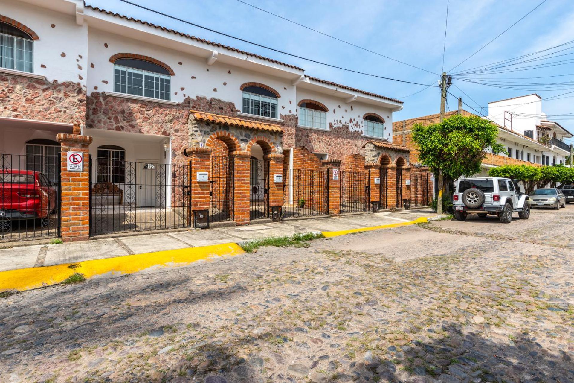 Boutique & Hacienda Lord Twigg Hotel