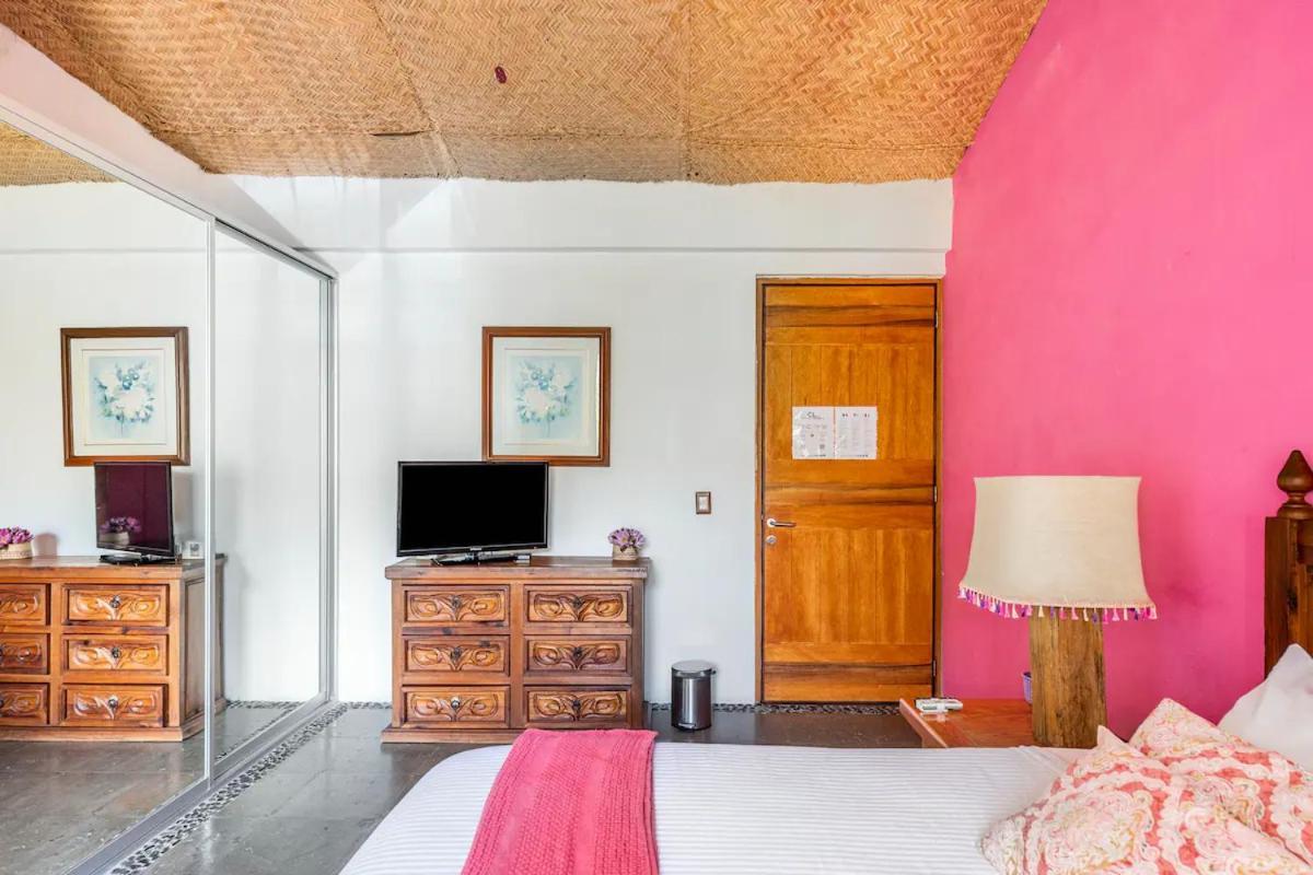 Casa La Columna Bed & Breakfast Puerto Vallarta