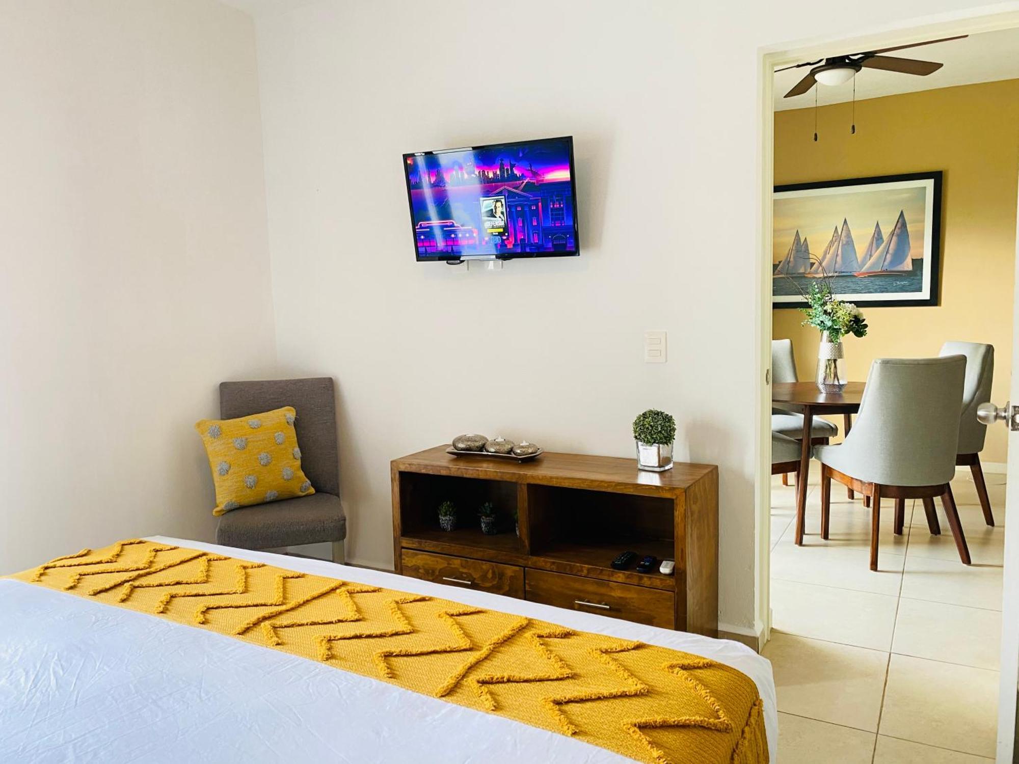 Residencial Bambu Pool Beach 10 Mins Near Town Apartment Puerto Vallarta