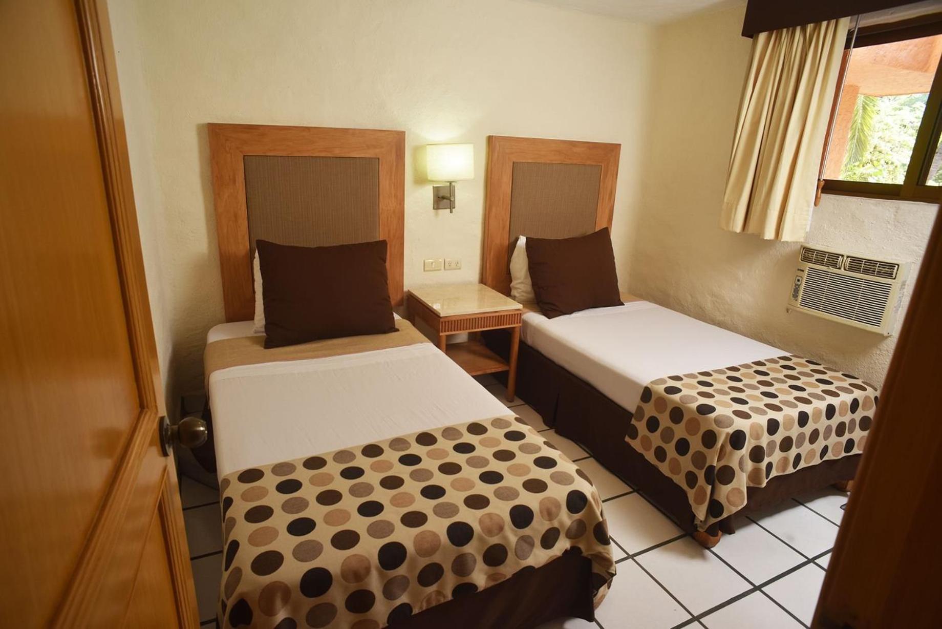 Apartment Hermoso En Tules, Frente Al Mar En Medio De Hermosos Jardines, Es Unico!!! *