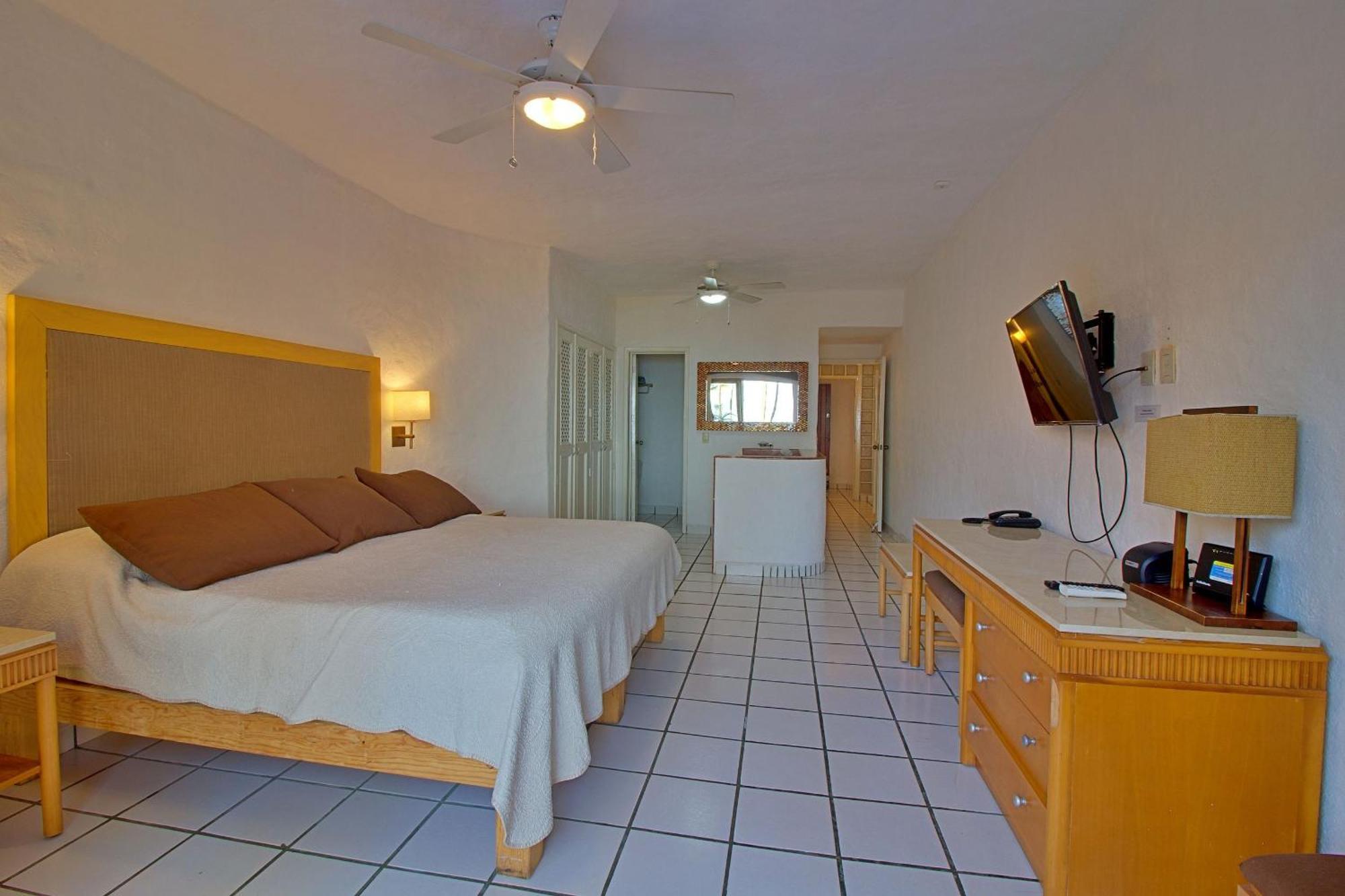 Apartment Hermoso En Tules, Frente Al Mar En Medio De Hermosos Jardines, Es Unico!!!