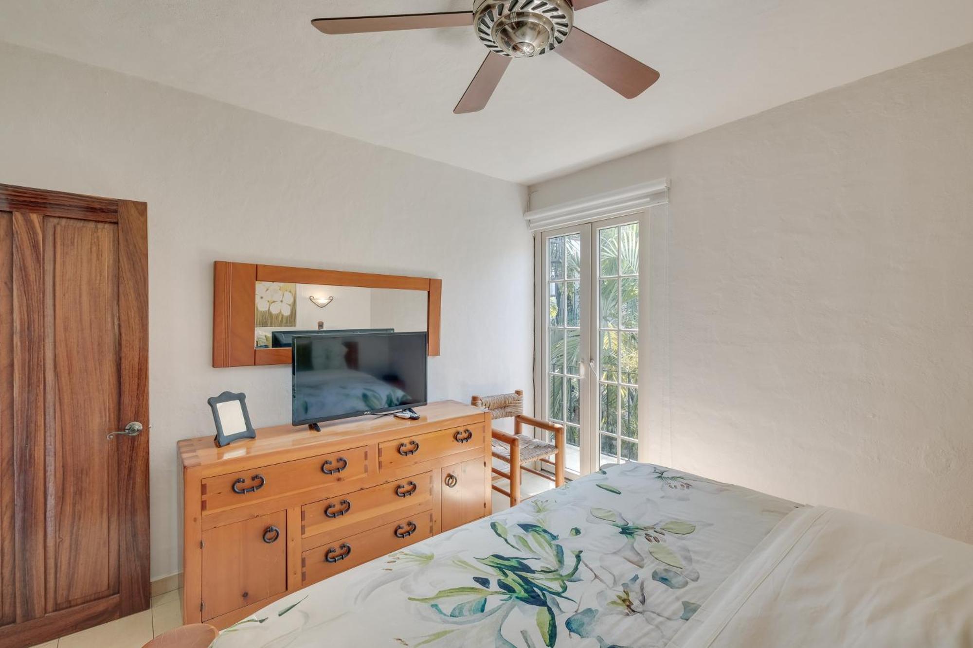 Apartamento Hideaway With Balcony And Pool! *