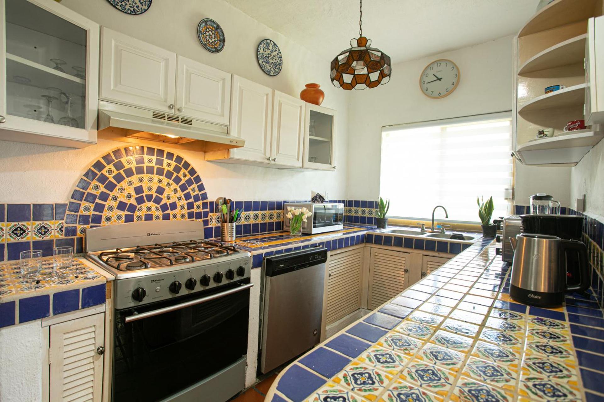 Departamento En Marina Vallarta New Listing *