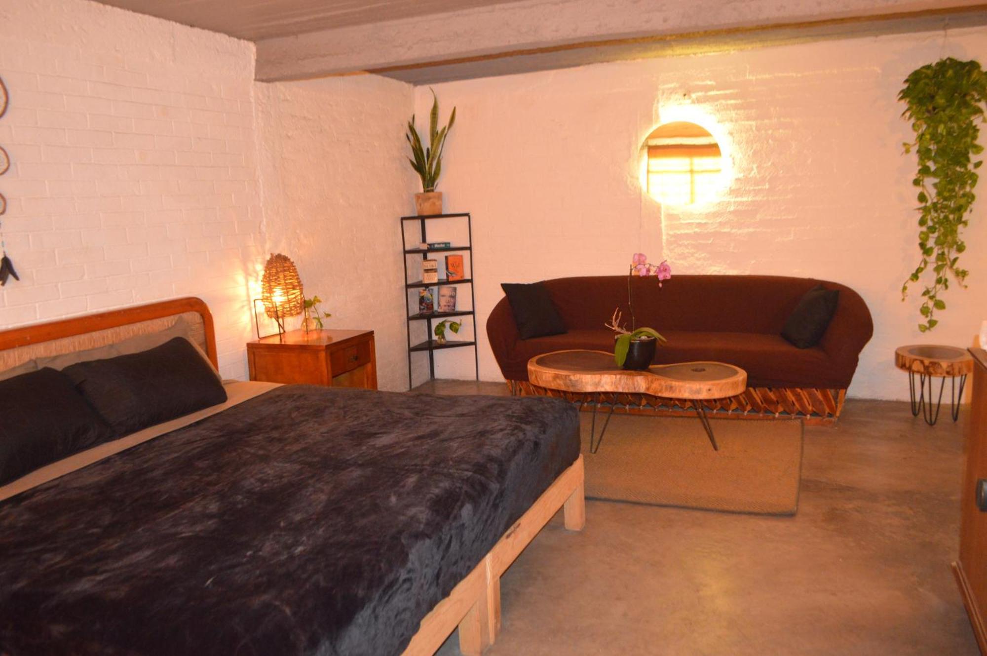 Canova & Pizza Hostel Puerto Vallarta