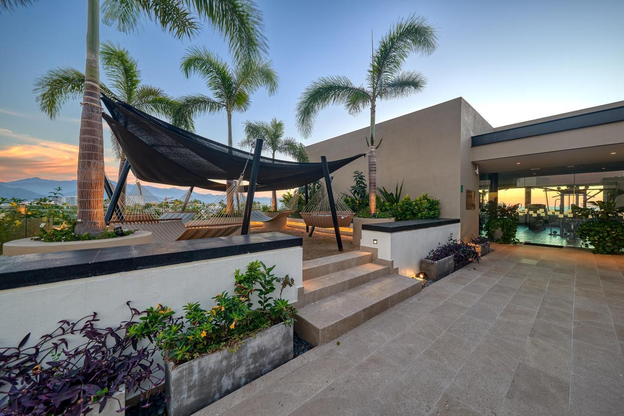 Luxurious Penthouse In