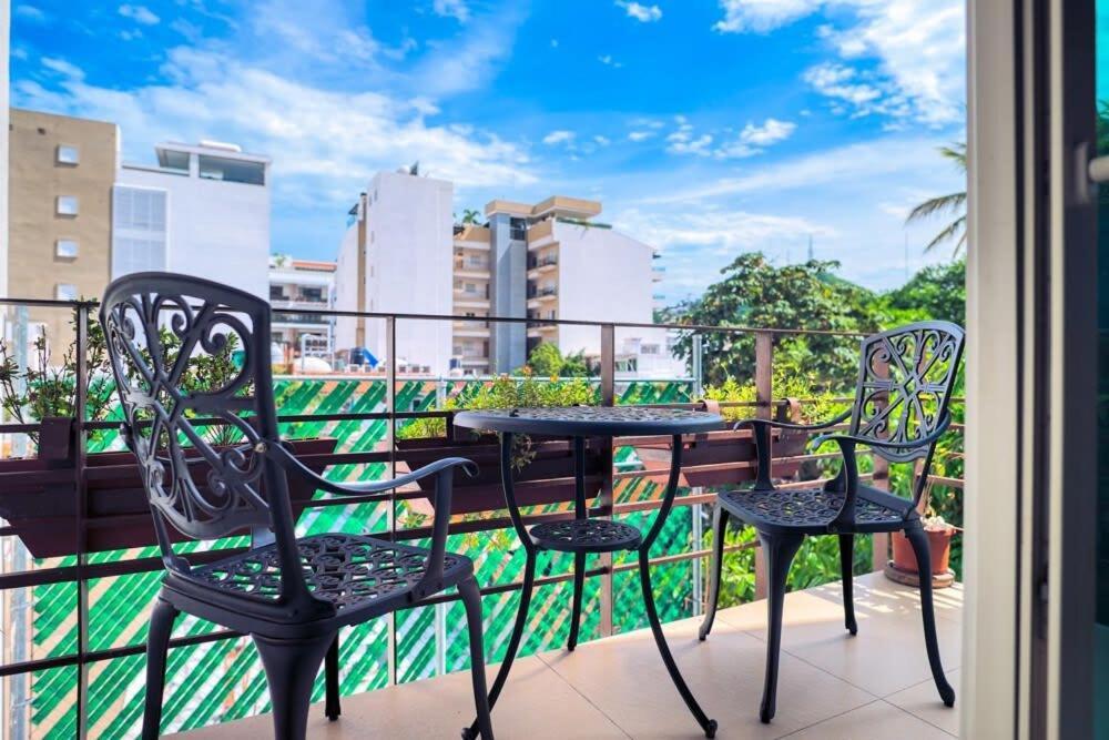 V399 Amazing 1br With Rooftop Pool In Zona Romantica *