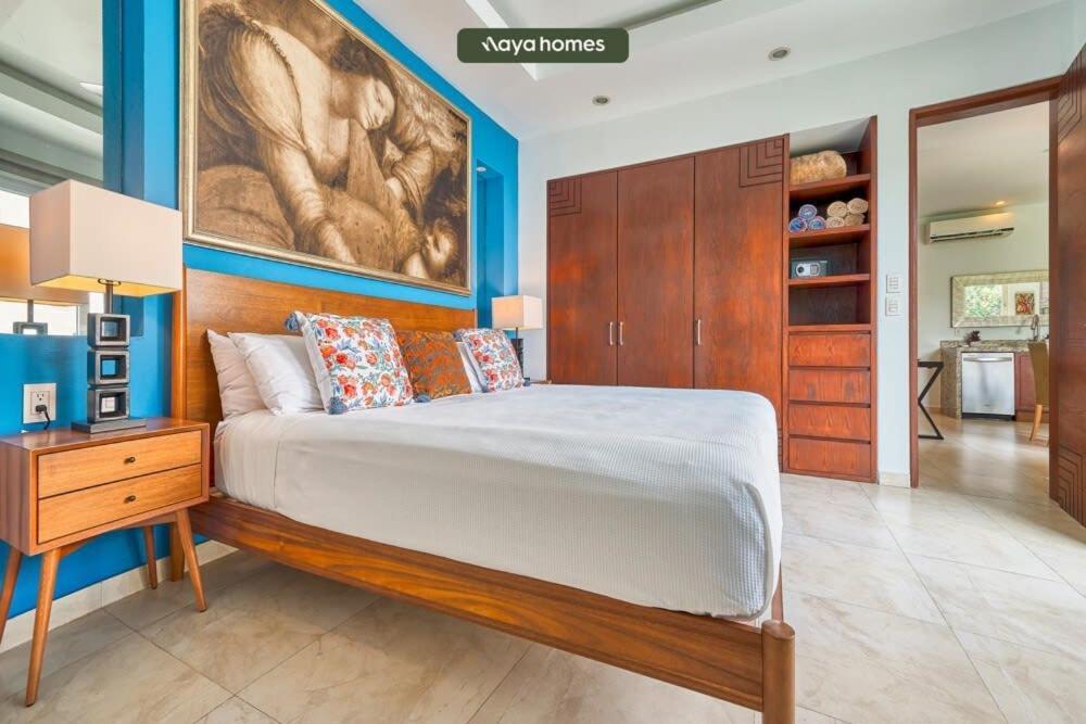 Apartment V399 Amazing 1br With Rooftop Pool In Zona Romantica Puerto Vallarta