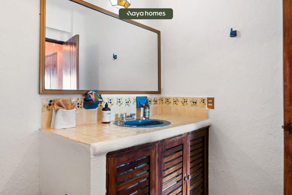 Ocean View 2br Condo-balcony-beach-pool Apartment Puerto Vallarta