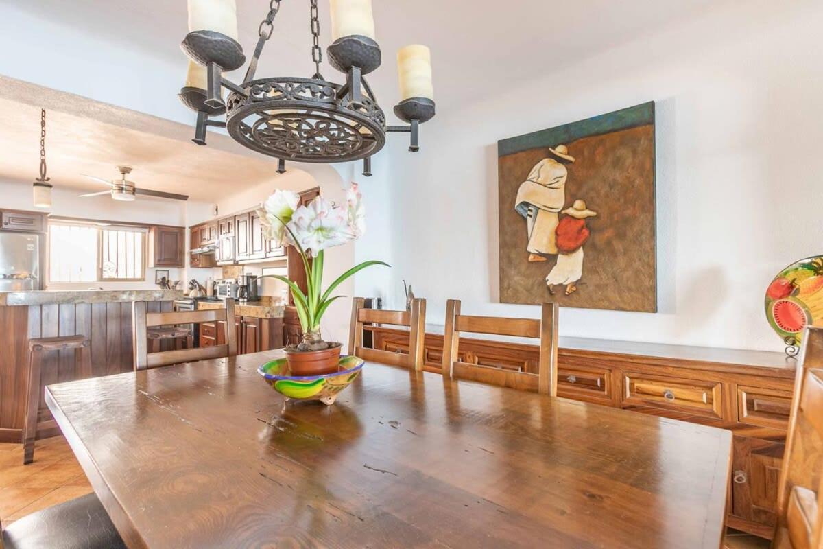 Ocean View 2br Condo-balcony-beach-pool Apartment Puerto Vallarta