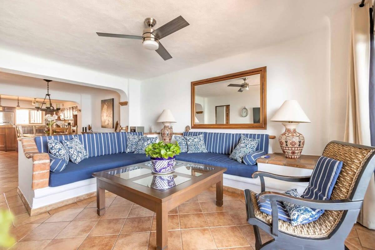 Ocean View 2br Condo-balcony-beach-pool Puerto Vallarta