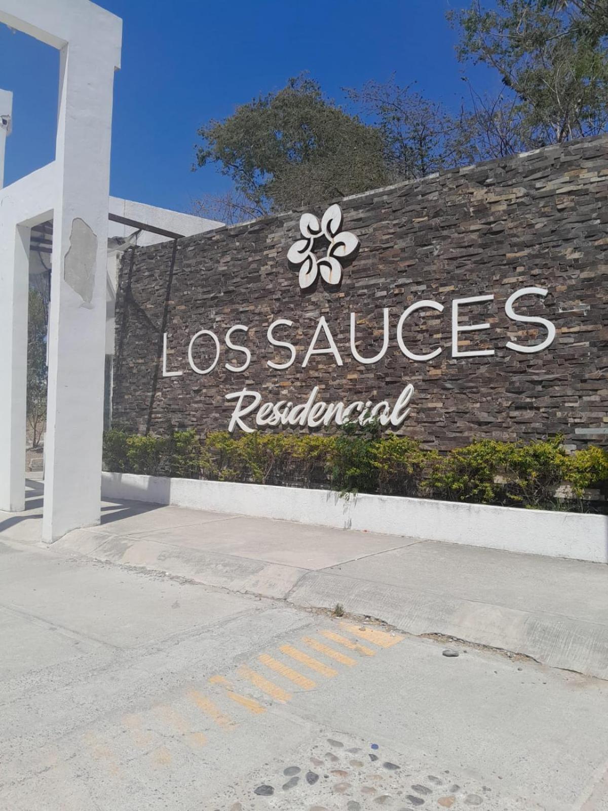 Residencial Los Sauces Apartment *