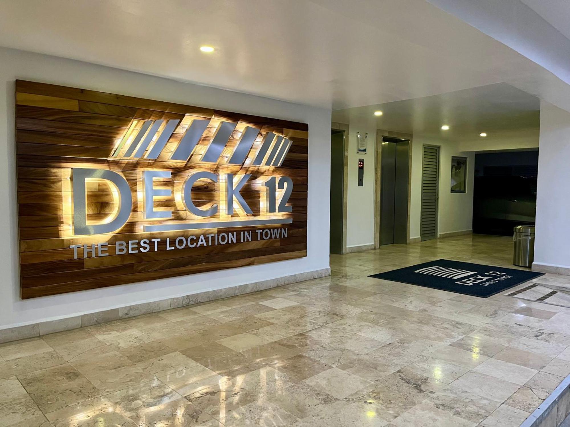 Apartment Deck 12