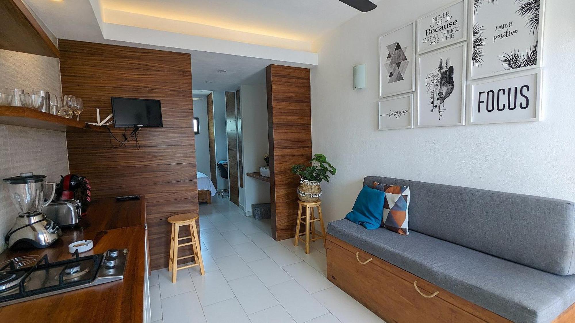 Torre 5 Estudios Puerto Vallarta