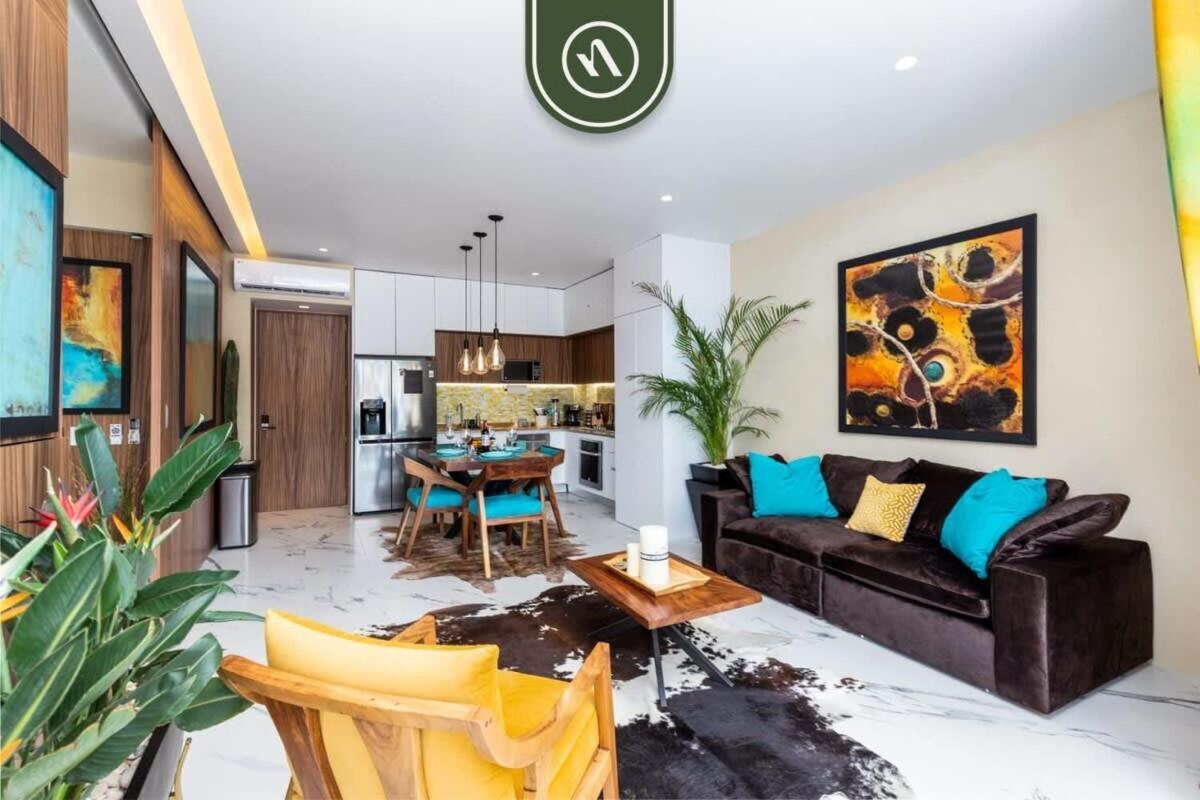 Amazing With Rooftop Pool - Private Balcony *