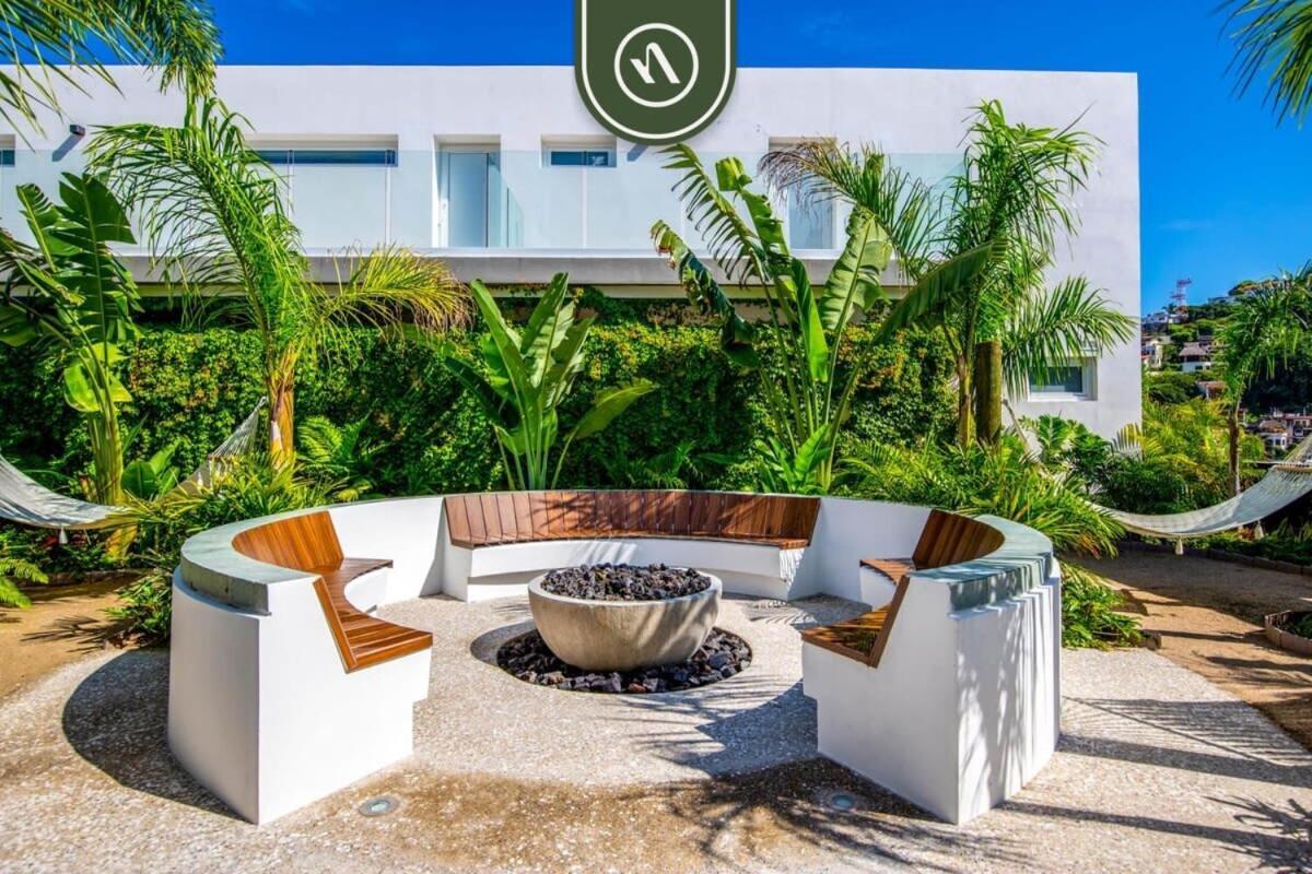 Amazing With Rooftop Pool - Private Balcony Apartment