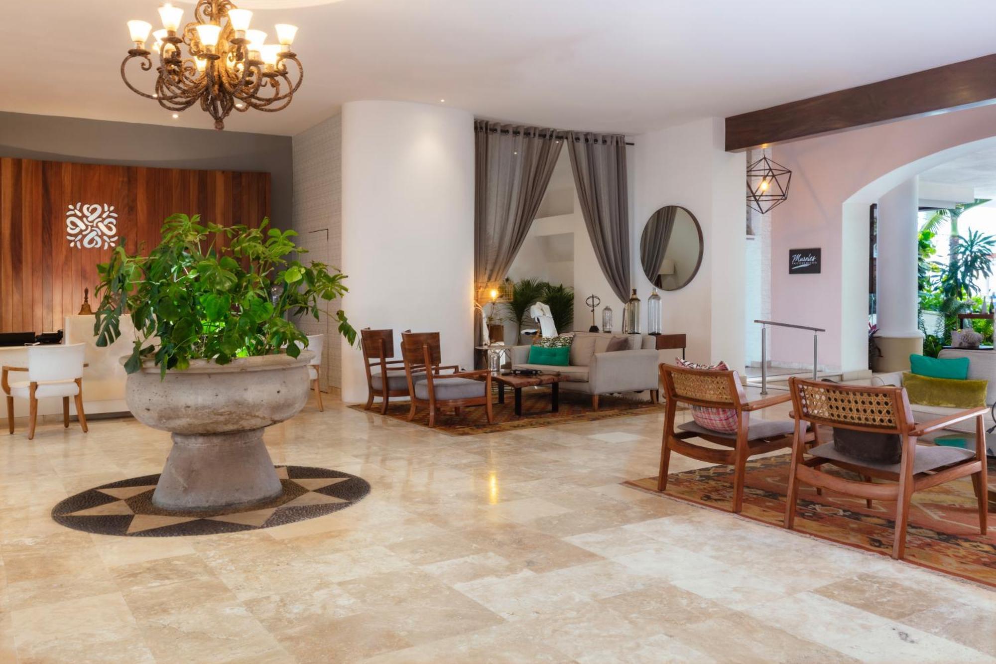 Premiere Boutique & Romantic Getaway - Adults Only