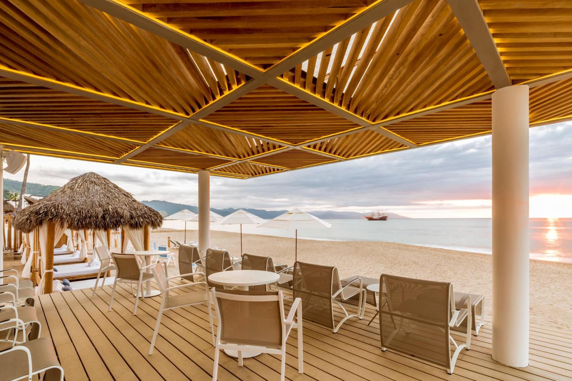 Premiere Boutique & Romantic Getaway - Adults Only Hotel