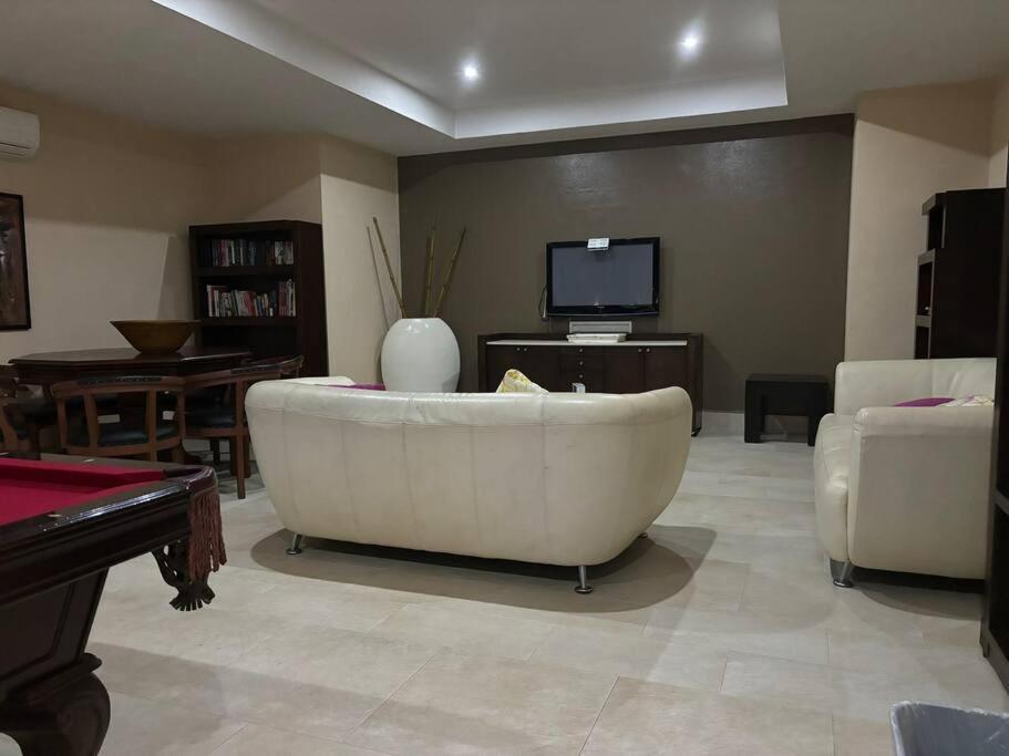 Grand V Front Torre 2000 Apartment