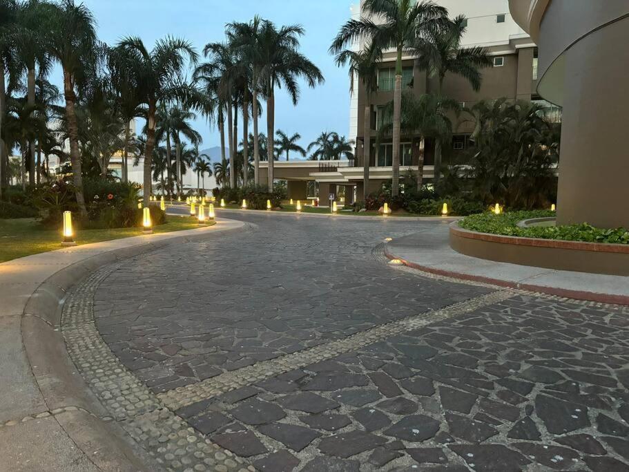 Grand V Front Torre 2000 Apartment