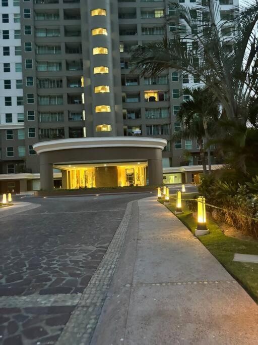Grand V Front Torre 2000 Puerto Vallarta