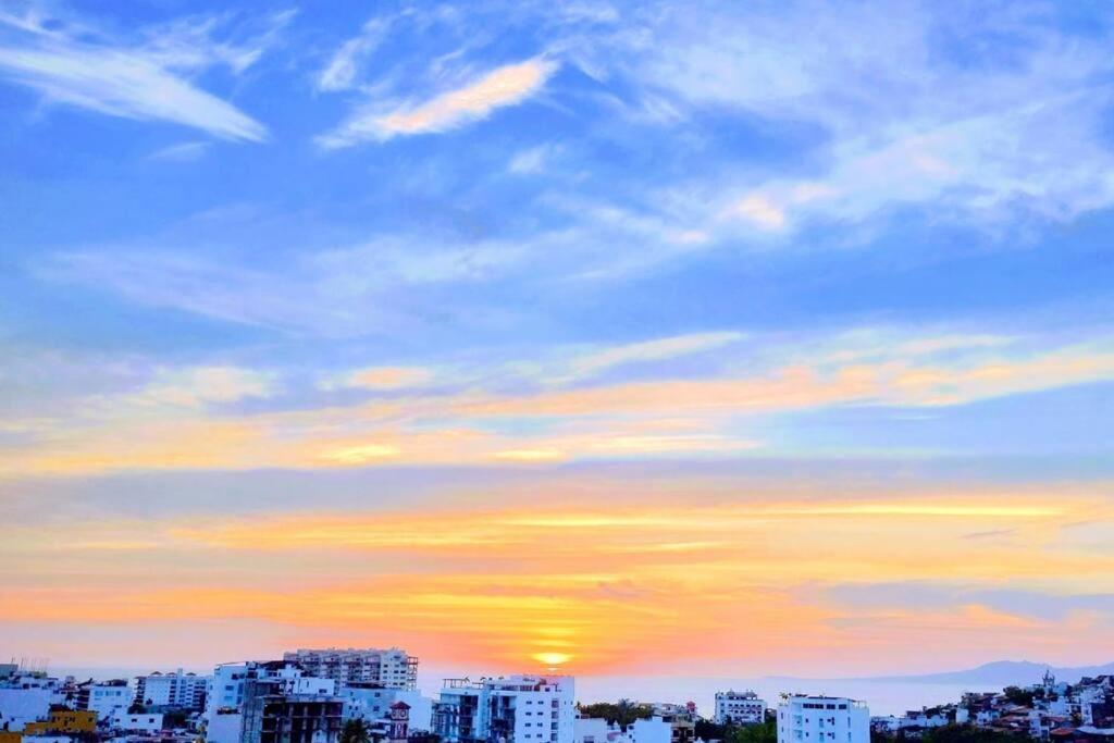 Amplio Departamento, En Zona Romantica * Puerto Vallarta