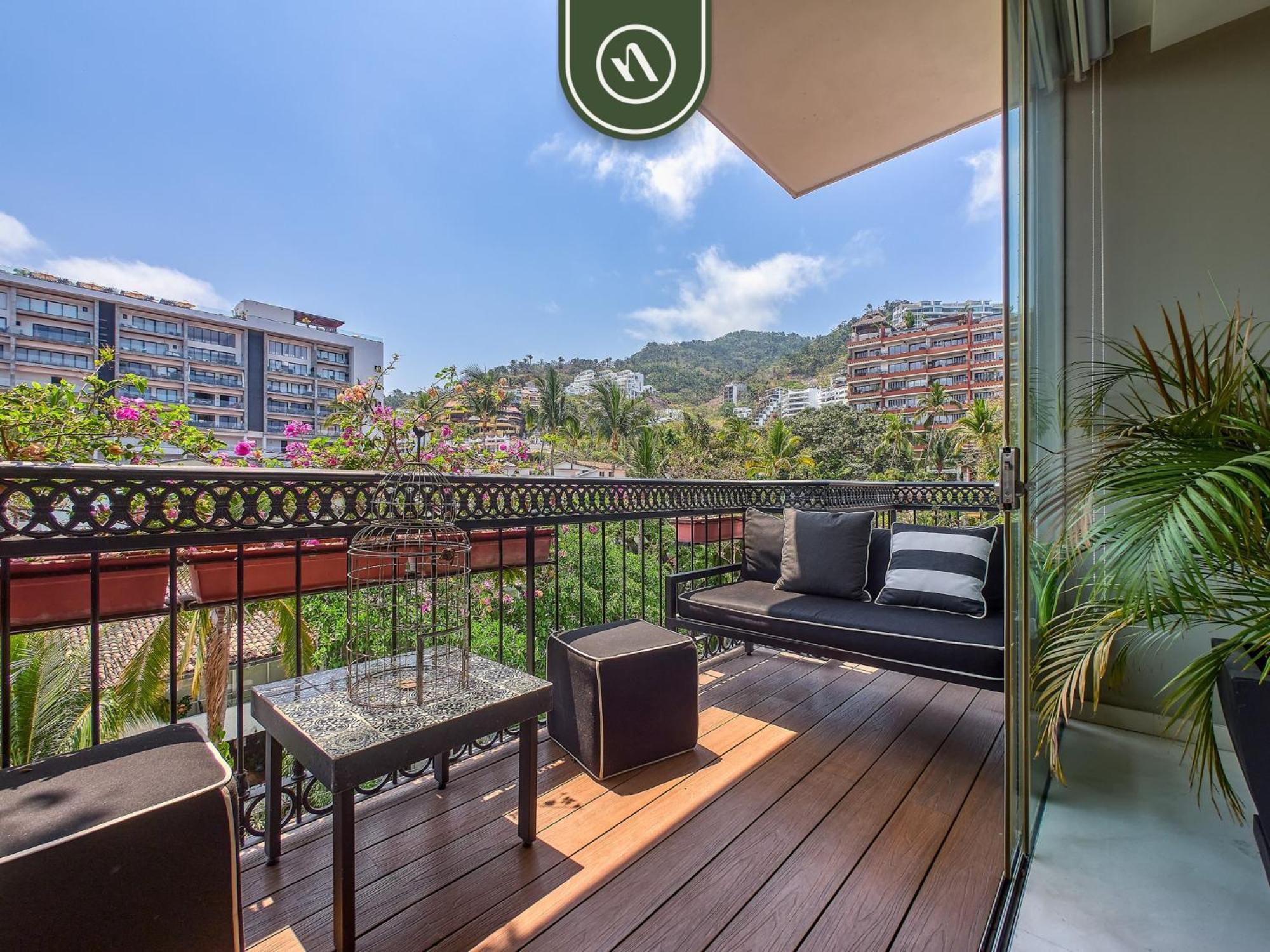 Luxury 1 Bedroom In Pier 57 - Infinity Pool