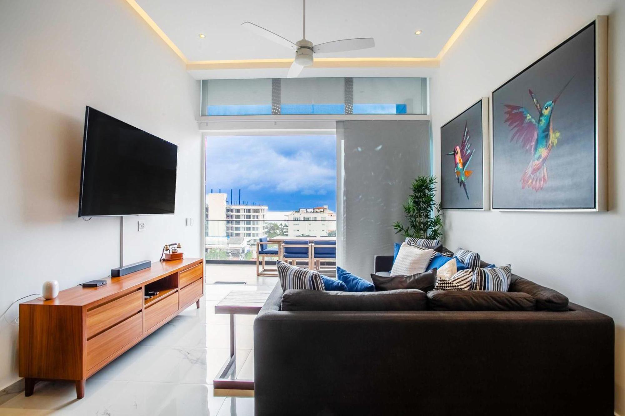 Holiday home 2br Penthouse Luxury At D'esire