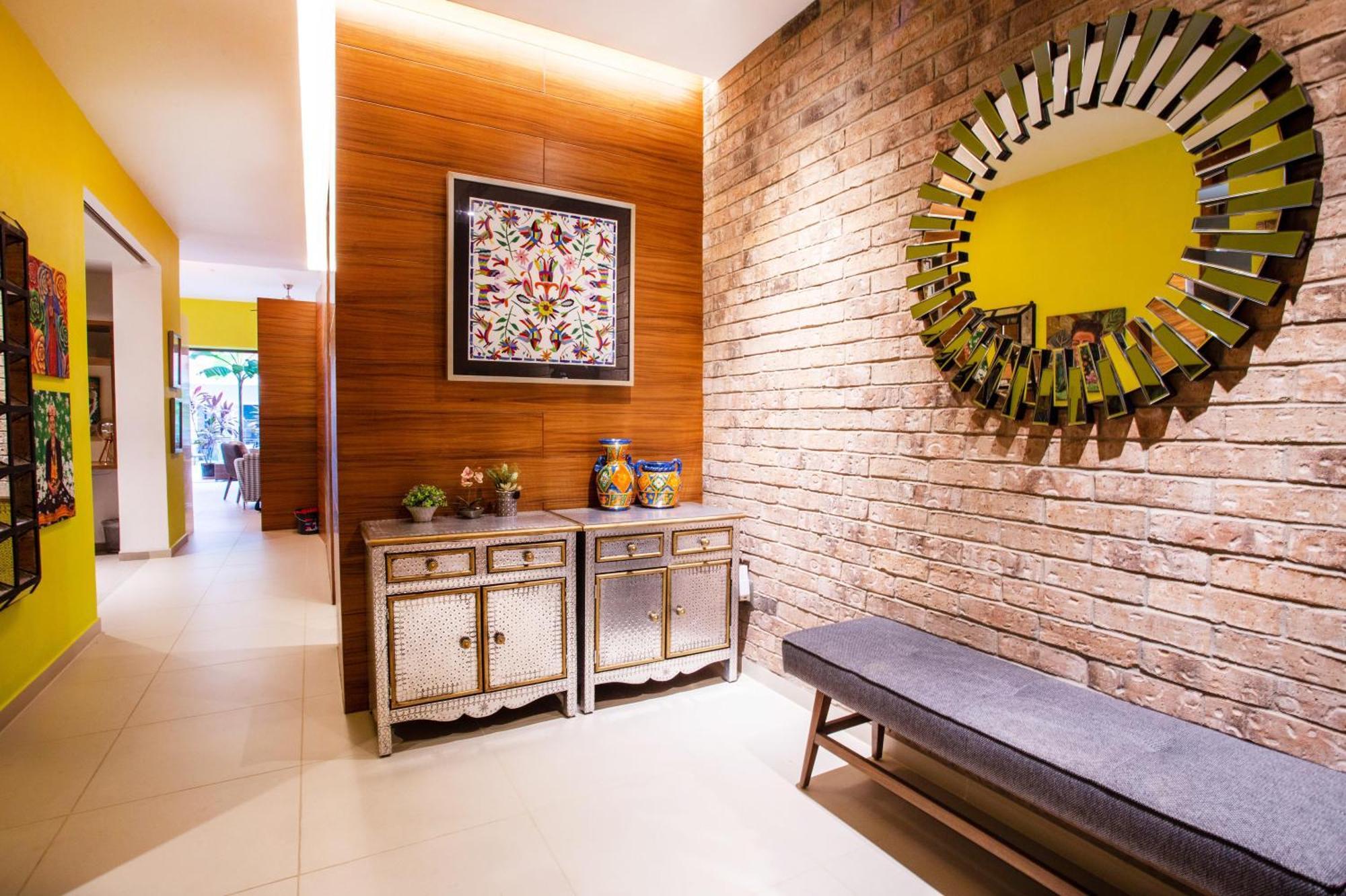 Colorful & Modern In Old Town, Pool, Gym * Puerto Vallarta