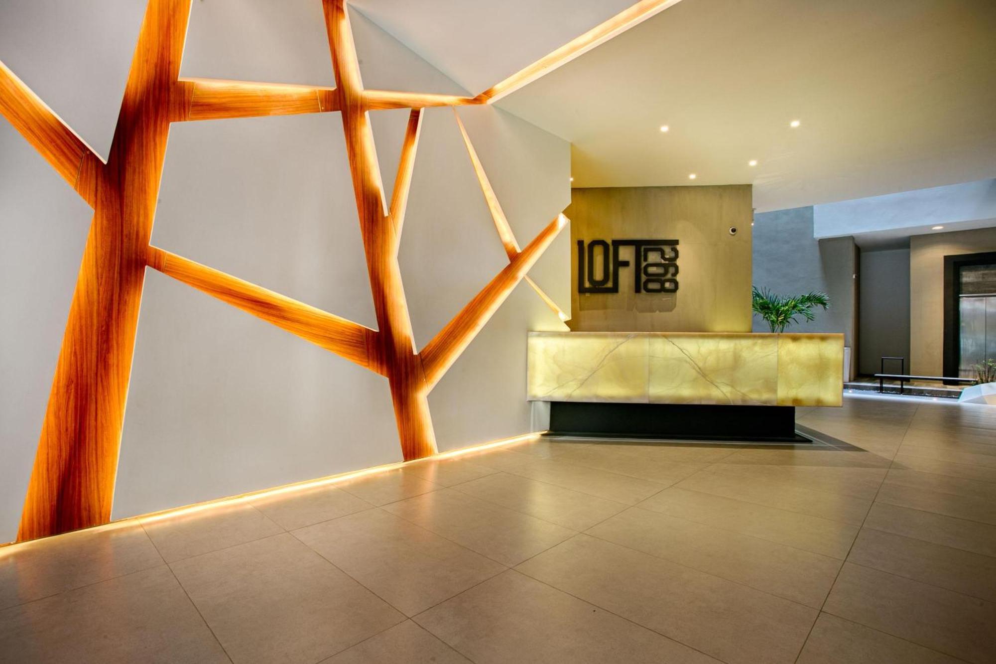 Holiday home Relax In Style At Loft 268, Pool, Gym, Bbq *