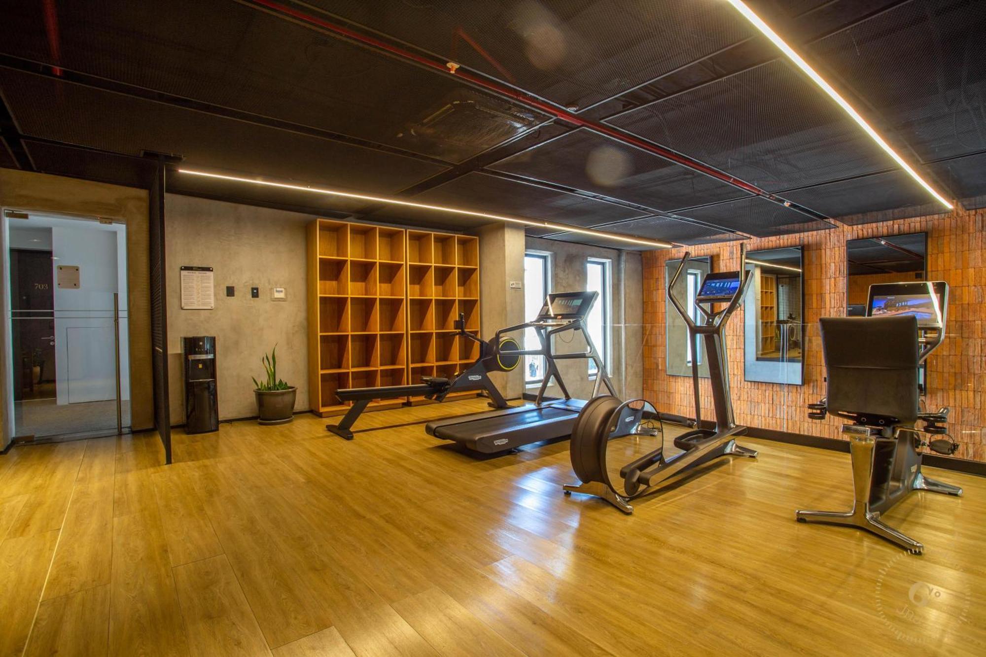 1 Bedroom Romantic Zone, Rooftop Pool & Parking