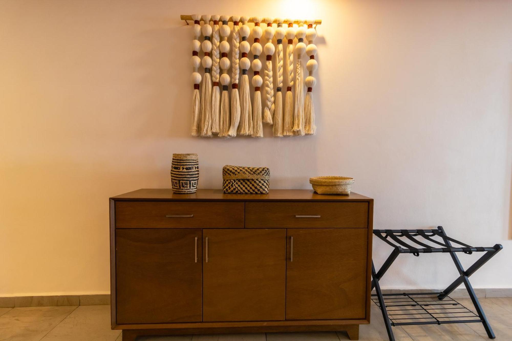 The Paramar Beachfront Boutique With Breakfast Included - Downtown Malecon Hotel 4*