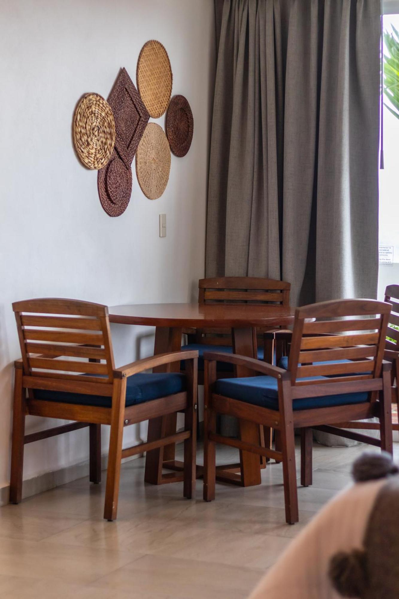 The Paramar Beachfront Boutique With Breakfast Included - Downtown Malecon Hotel Puerto Vallarta