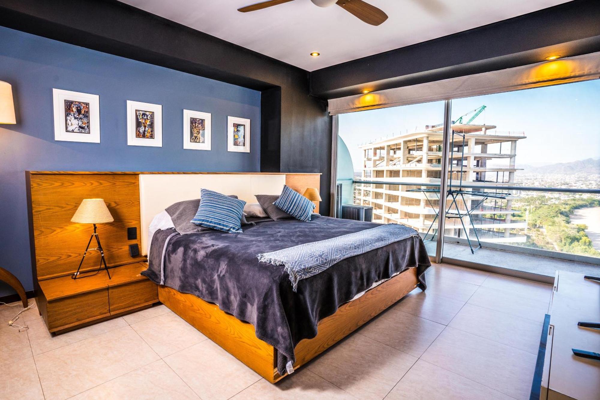 Peninsula Vallarta Apartment