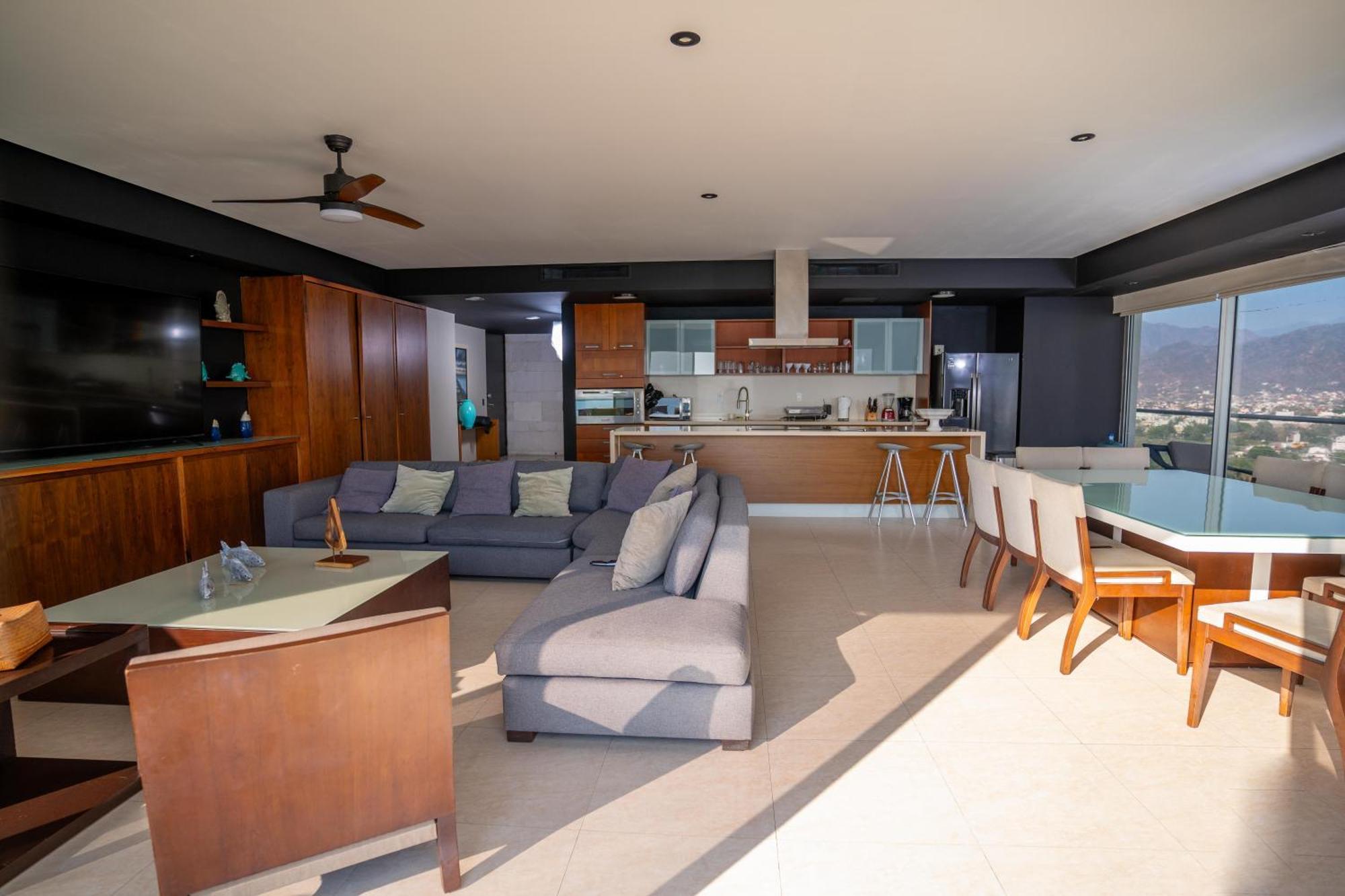 Peninsula Vallarta Apartment