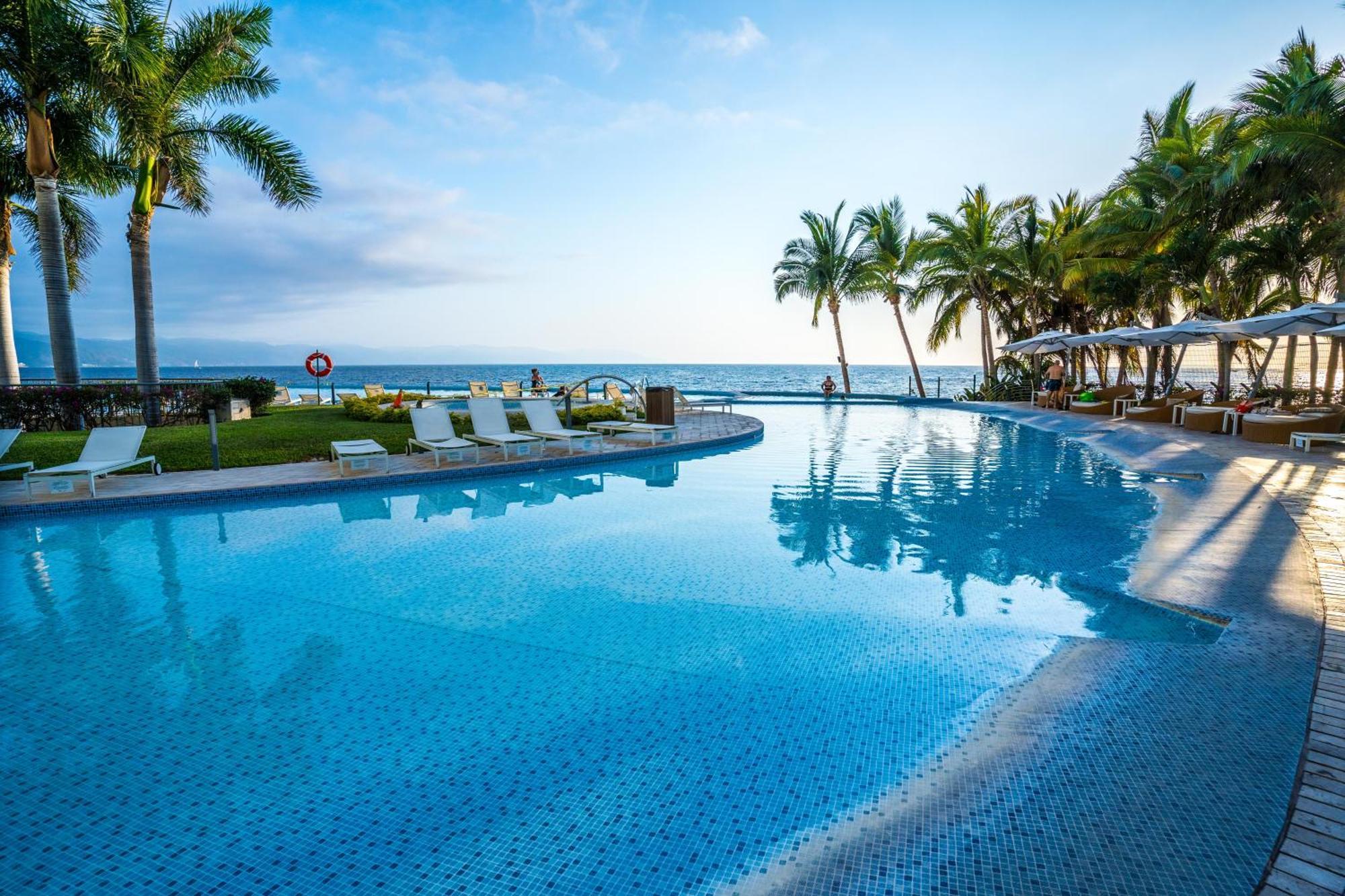 Peninsula Vallarta Apartment