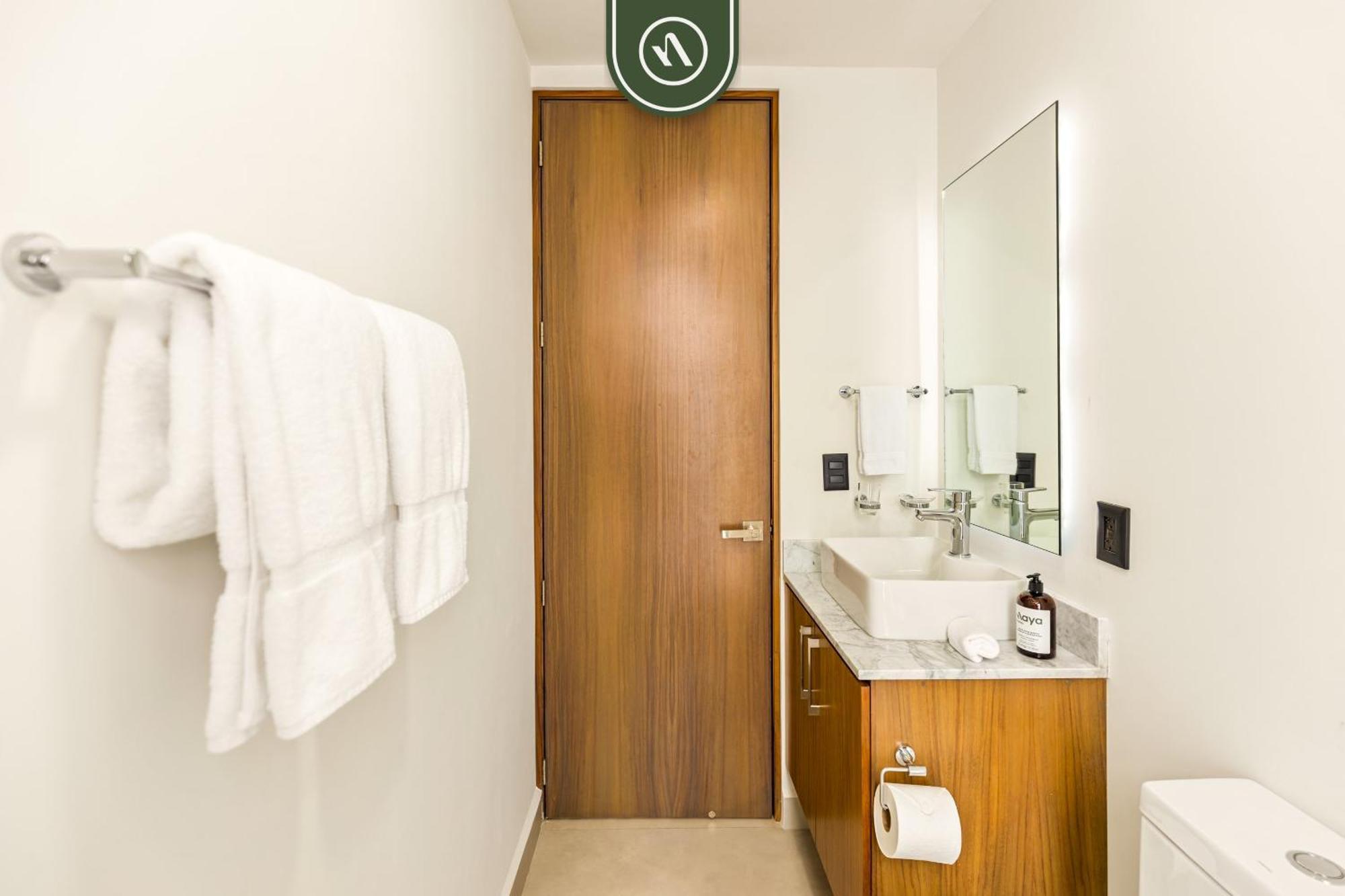 2br In Romantic Zone - Rooftop Pool Apartment *