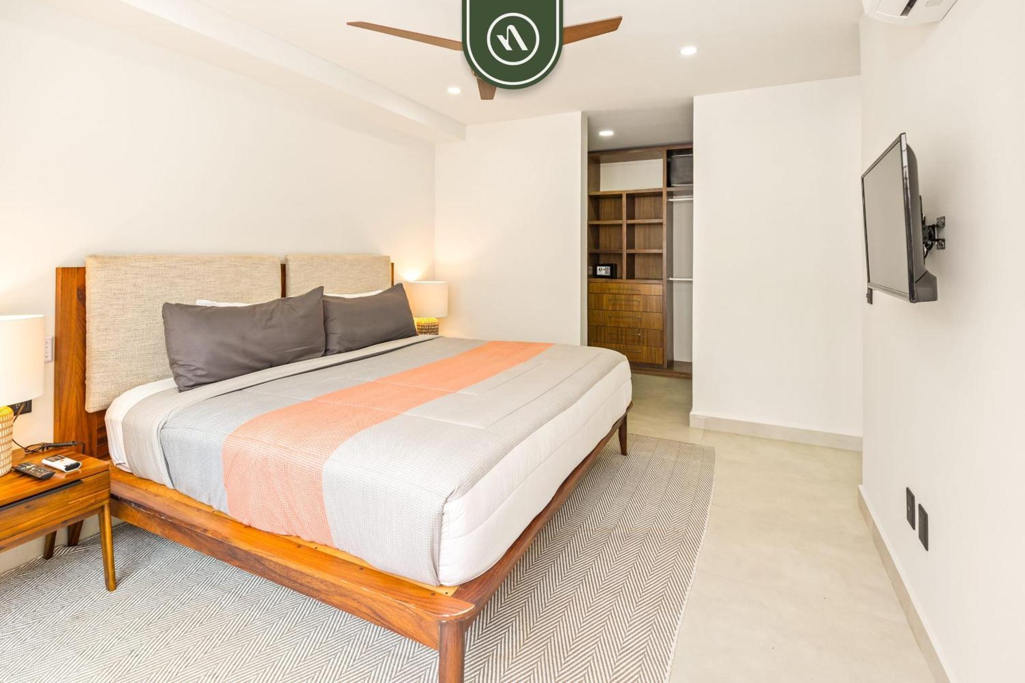 2br In Romantic Zone - Rooftop Pool Puerto Vallarta