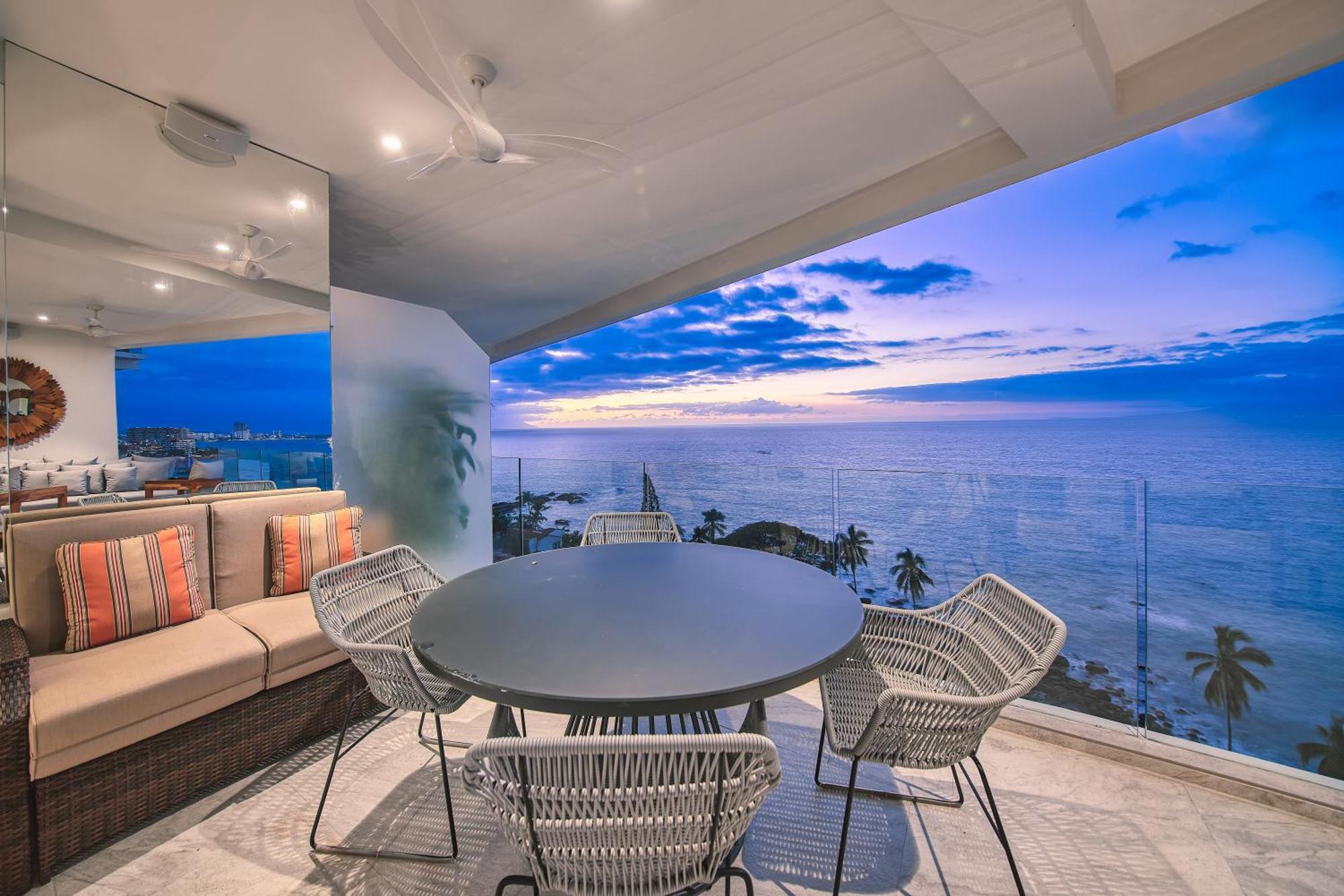 Maxwell Residences At Indah Puerto Vallarta