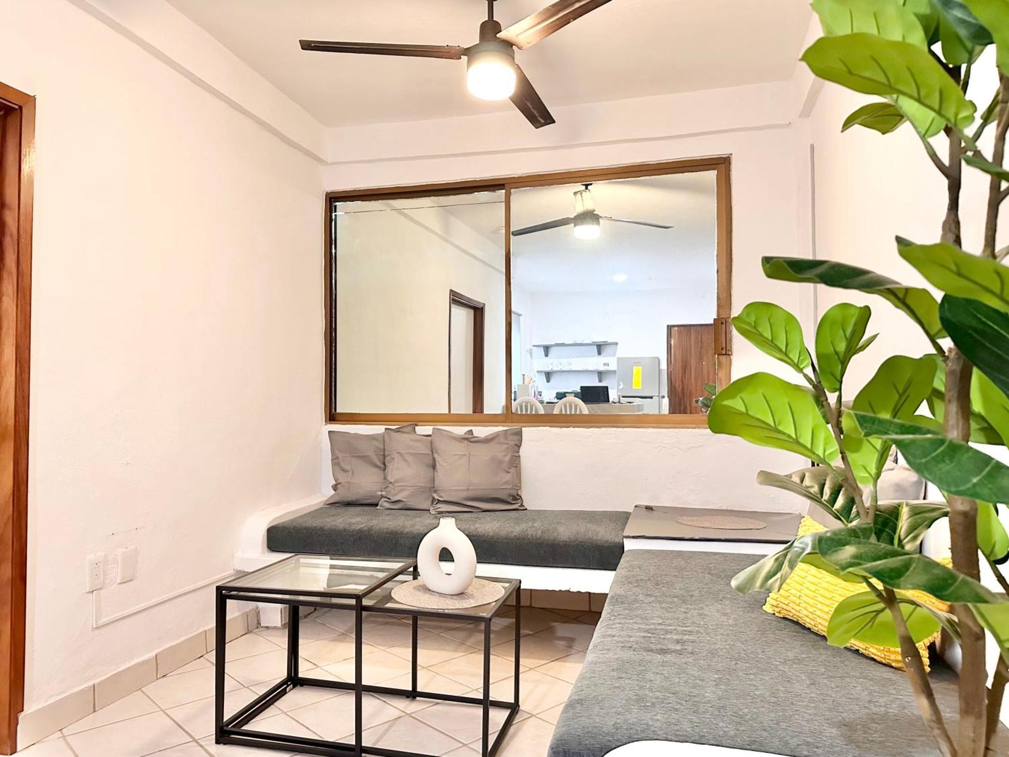 Apartment Serene 1br Near The Coast *