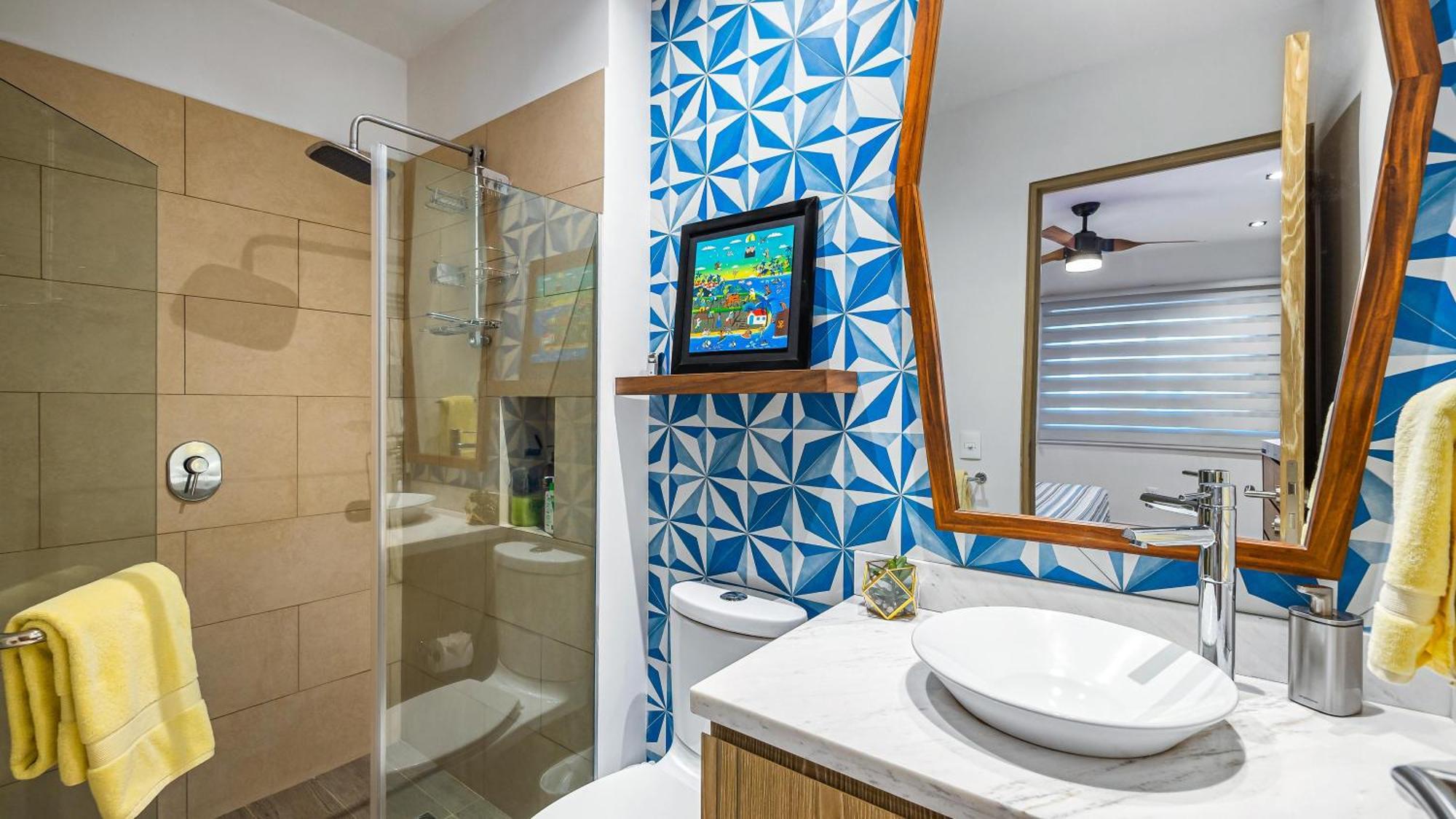 Luxury 1 Bedroom With Workspace And Gym Holiday home *
