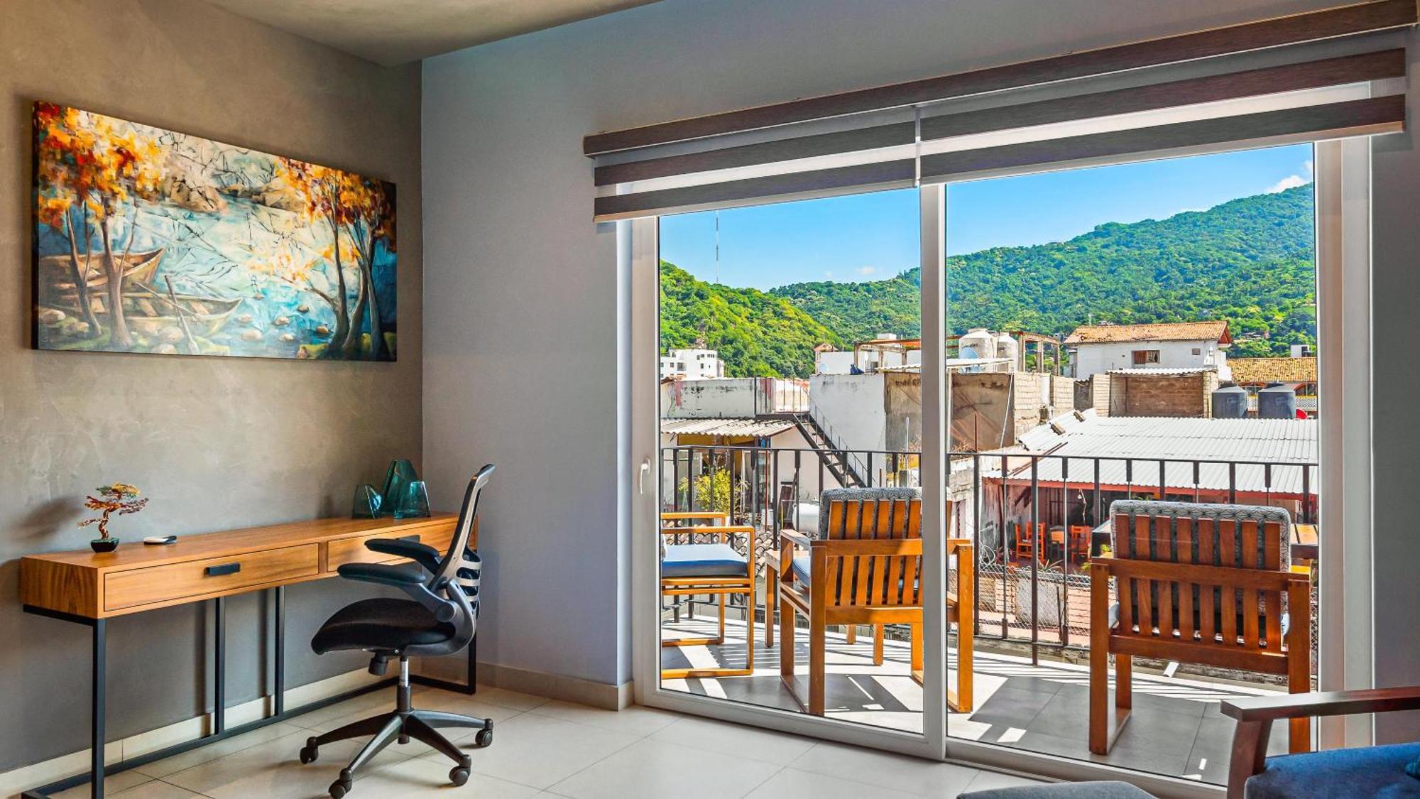 Luxury 1 Bedroom With Workspace And Gym Puerto Vallarta