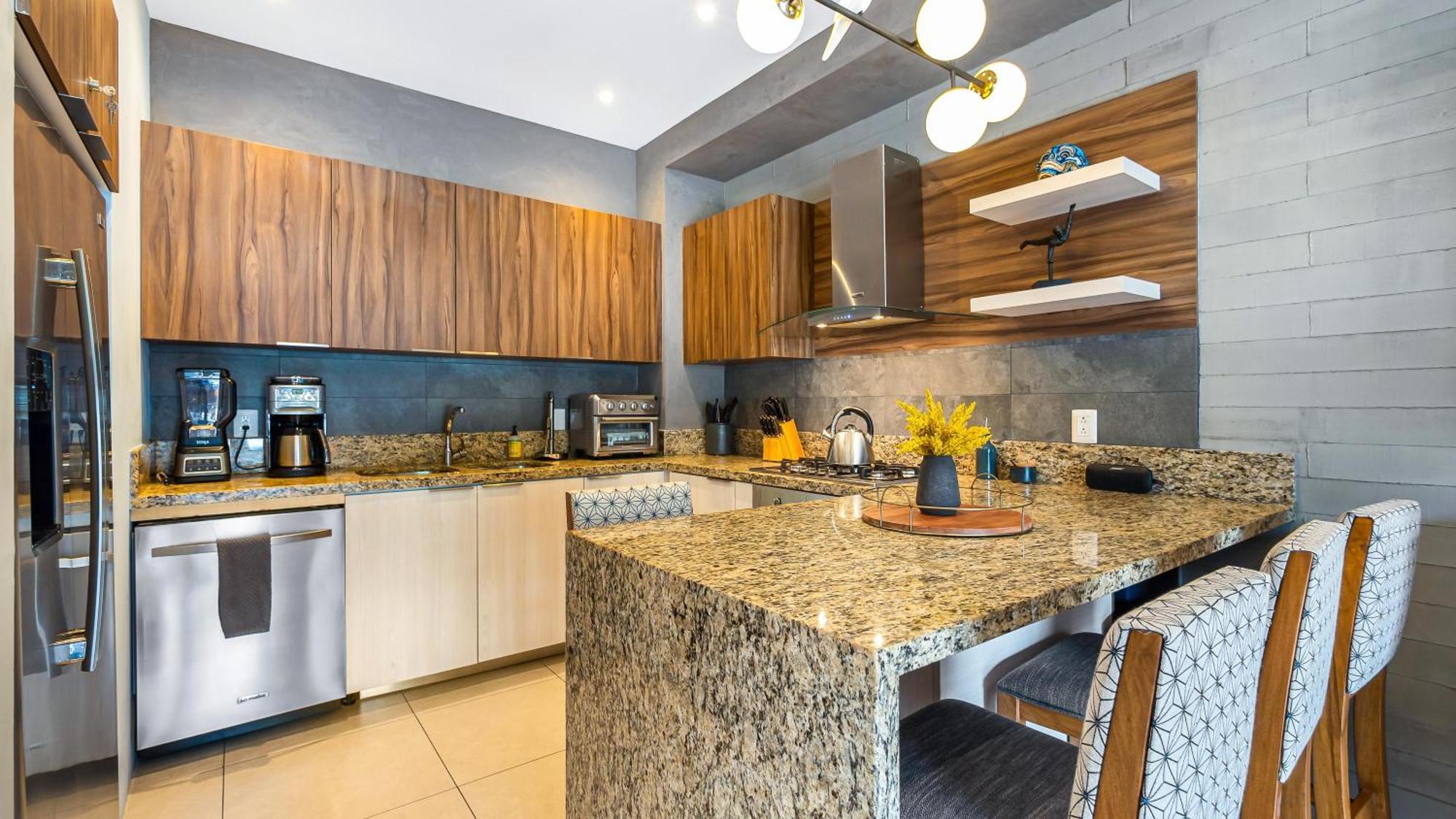 Holiday home Luxury 1 Bedroom With Workspace And Gym